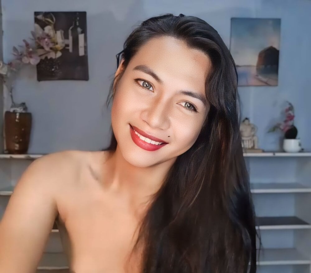 Офлайн-чат XXX belle_licious05