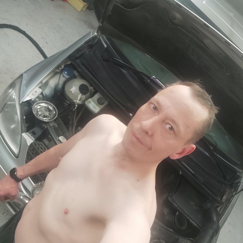 Pete44year profile
