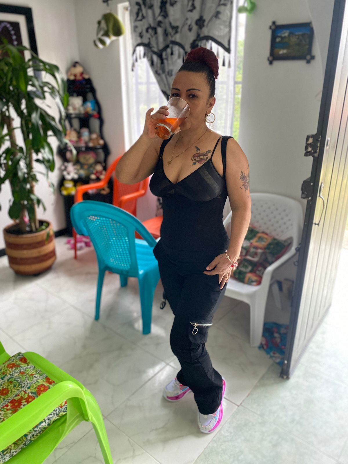 YULIA_HOT