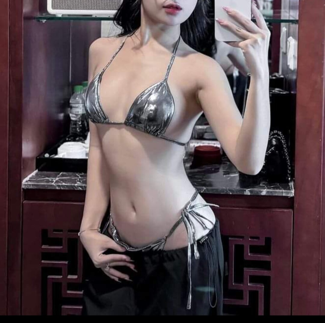 Korean_Boobs
