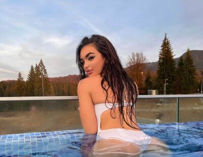 LoveMeHardd 👏 live online stream