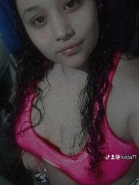 dalila_sabbi's Offline Chat Room