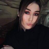SarahPolson's Offline Chat Room