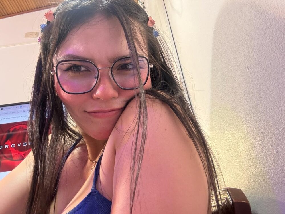 Honey_Jenny_1's Offline XXX Chat