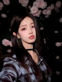 MSLOVE-001's webcam live show