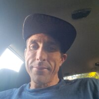 StretchDaddeeSlim21's Offline Chat Room