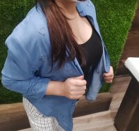 Queen_Rose18's Offline XXX Chat