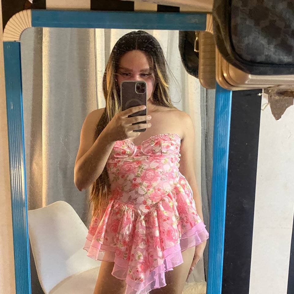 free6cams.com xsweet_gigi livesex profile in 15383604 cams