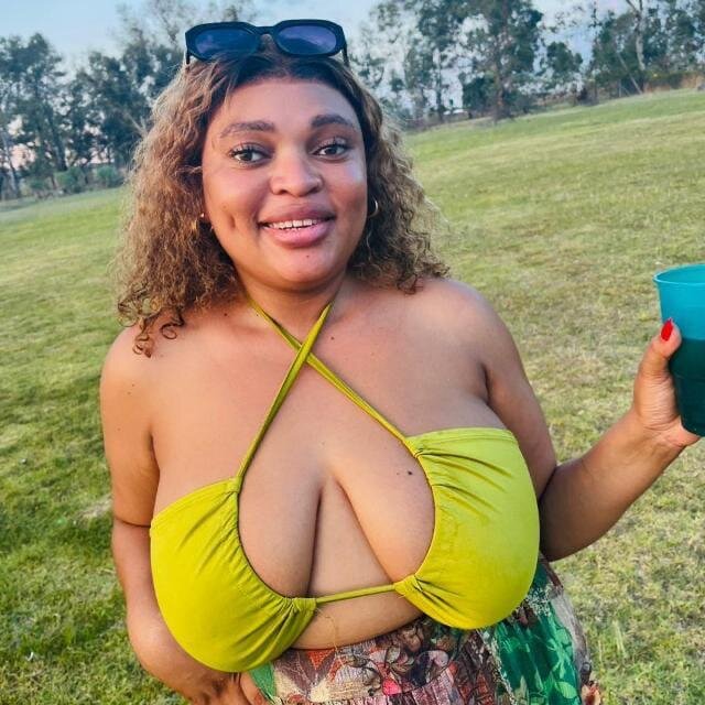 YellowBooty94 profile