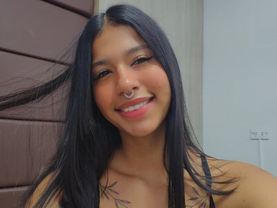 adelagray_1 📞 live naked cam