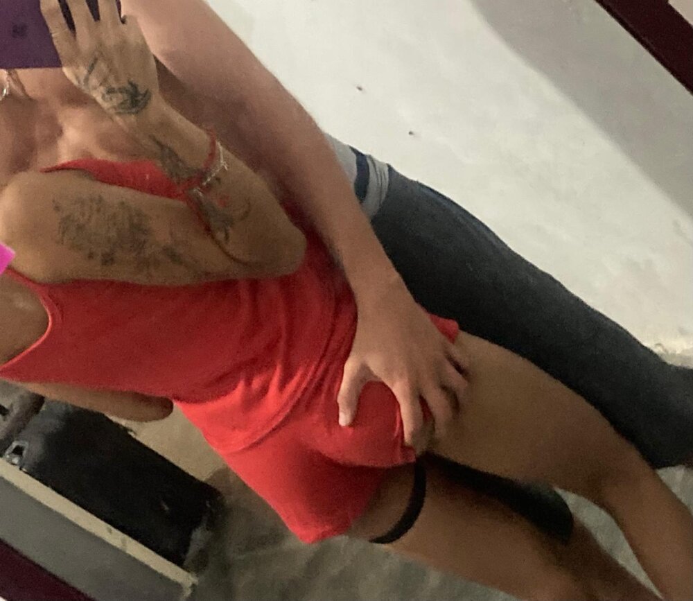Velvet_Ruby_couple profile