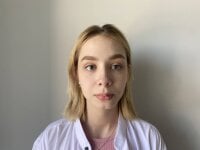 CarolineRose's Offline Chat Room