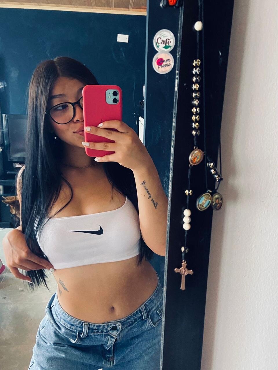 Maaddy_pinkk