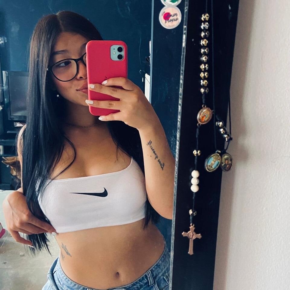 Maaddy_pinkk profile