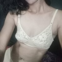 riya-singh127's Offline Chat Room