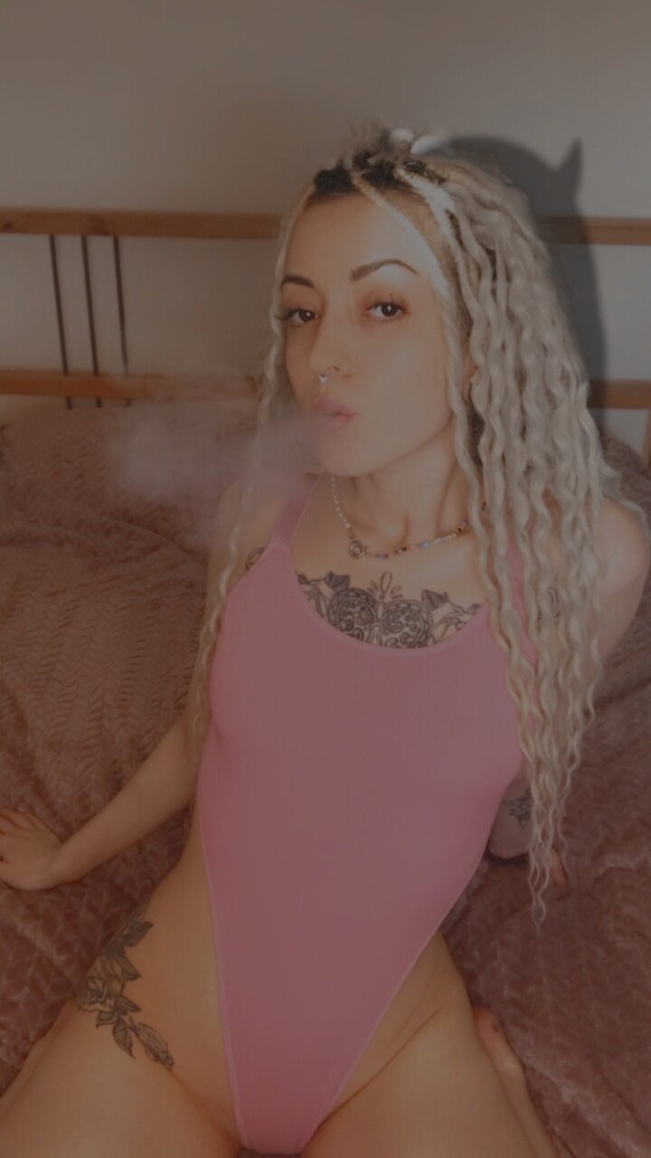 Mia_Kiki