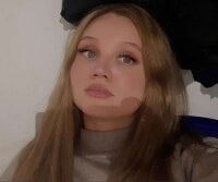 Lexy_Spice's Offline Chat Room