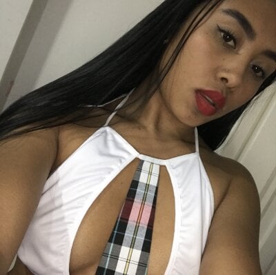 pocahontas07_ 🐢 live naked chat