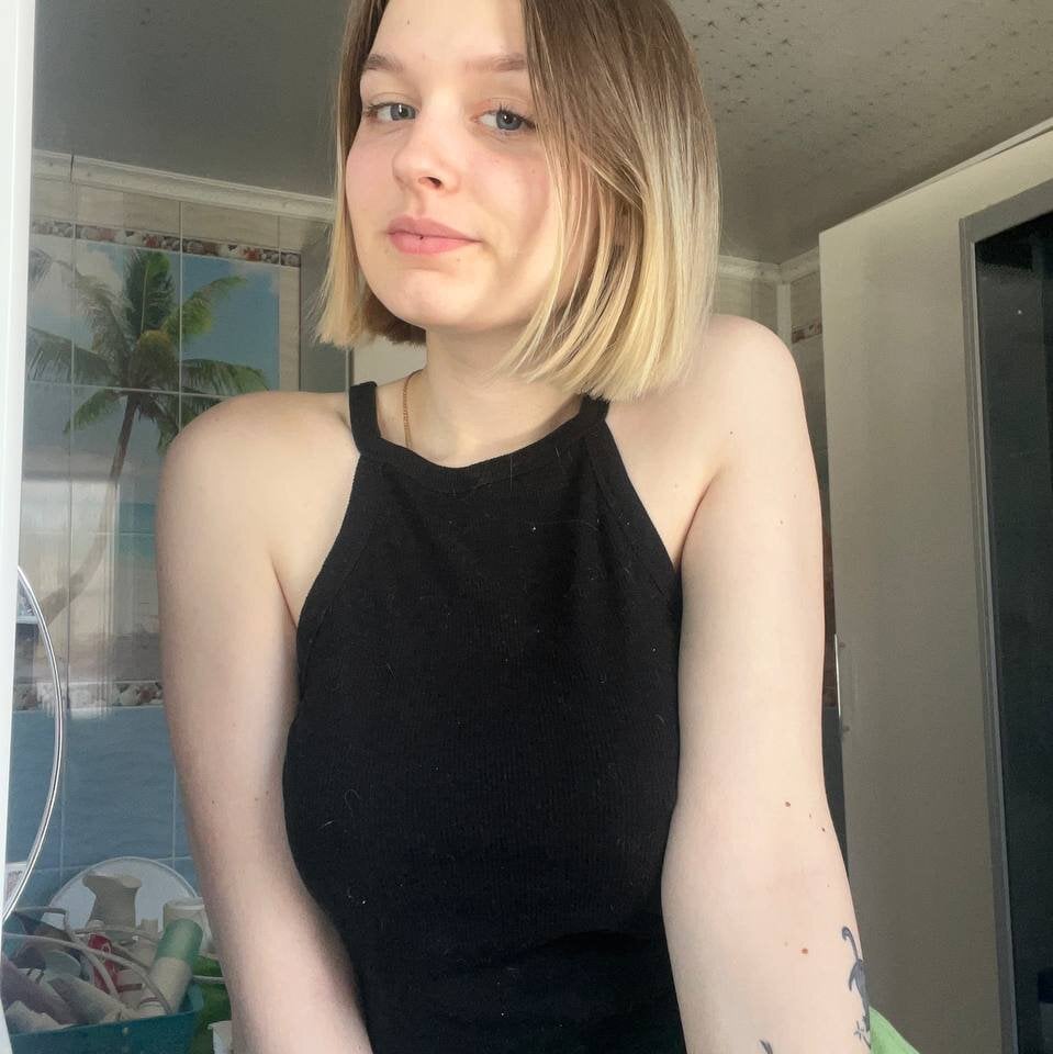 Live sex webcam photo for LichaNivar #289984725