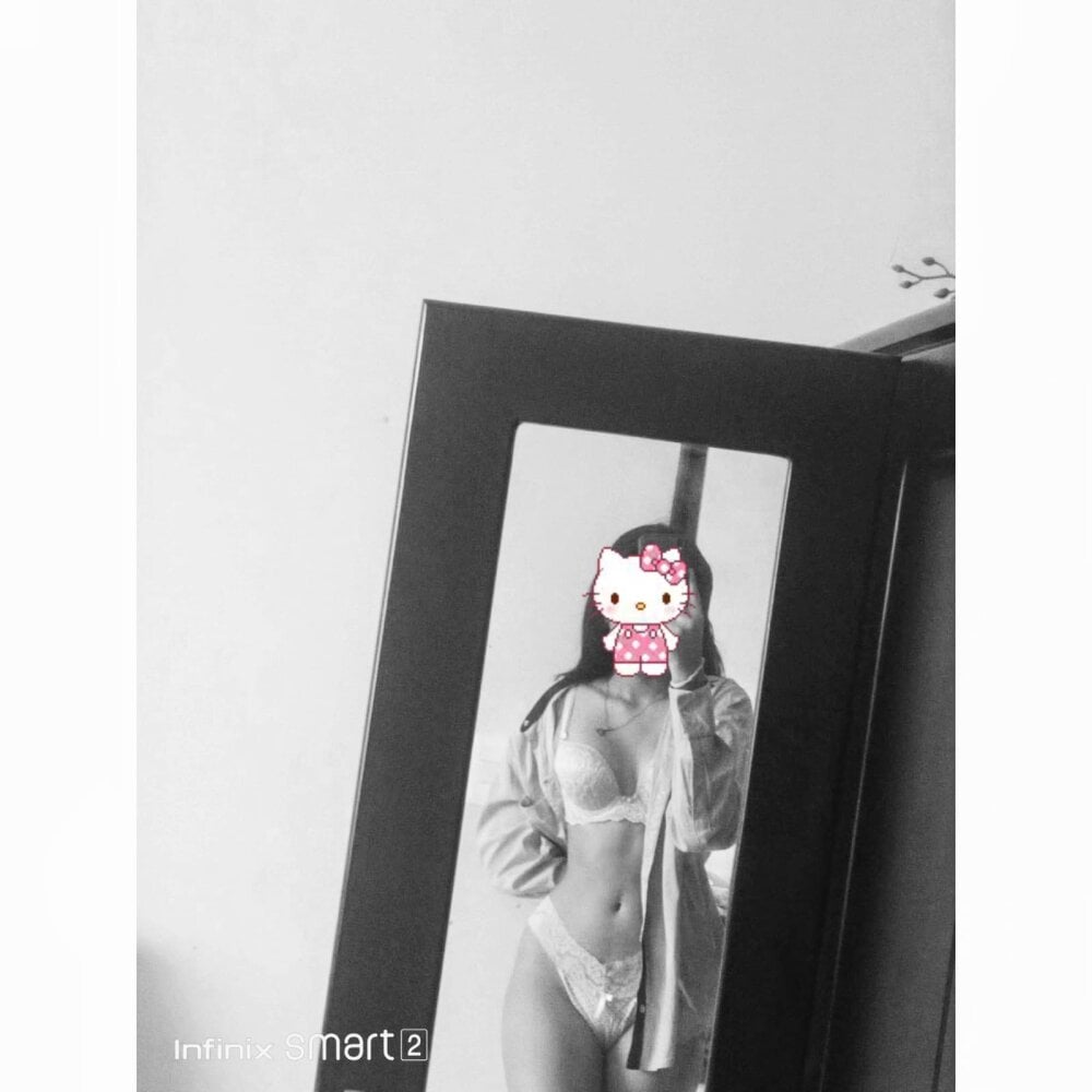 laila044 from stripchat
