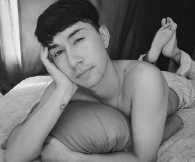 Cameron_cum - Stripchat Blowjob Cam2cam Deepthroat Boy 