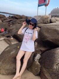Emily_9xx