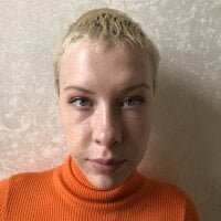 AlyahHarris' Offline Chat Room