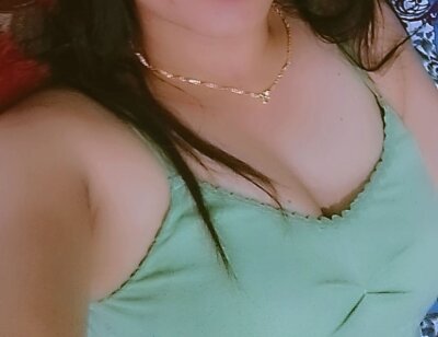 Hotgirl_simran