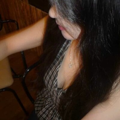 Hi_Mina9000 Female Flashing Nude Webcam
