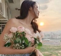 RoseLoverrr's webcam live show