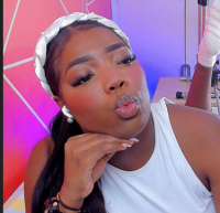 zoeethompson_cm's webcam live show