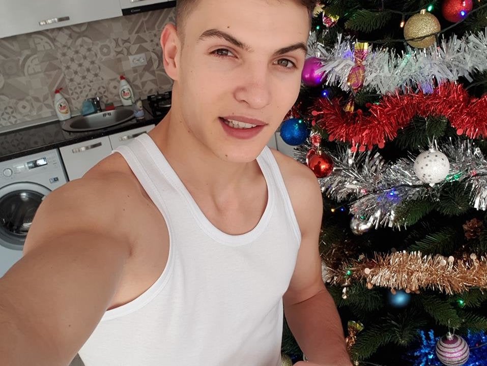 Your_perfect_boy profile