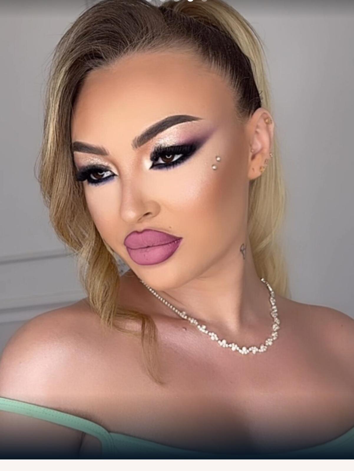 IssabelBlondeUK
