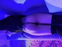 Show sexual ao vivo de SophiaLennoxx