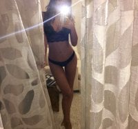 Zara__Nicolson's Offline Chat Room