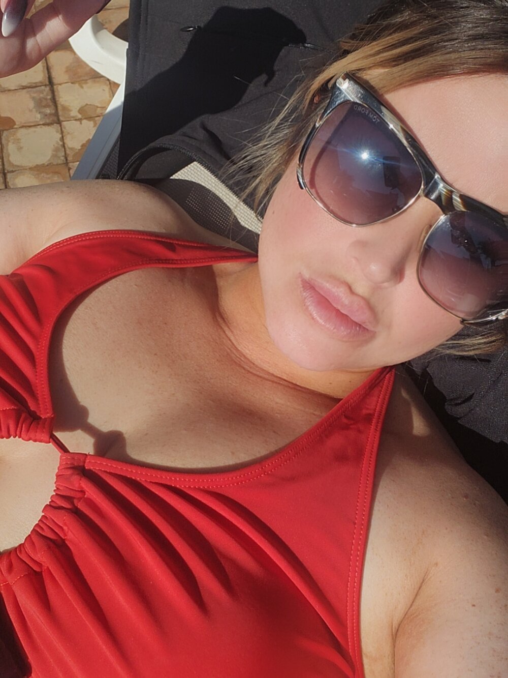 stripchat amberlacee webcam profile pic via glamcambabes.com