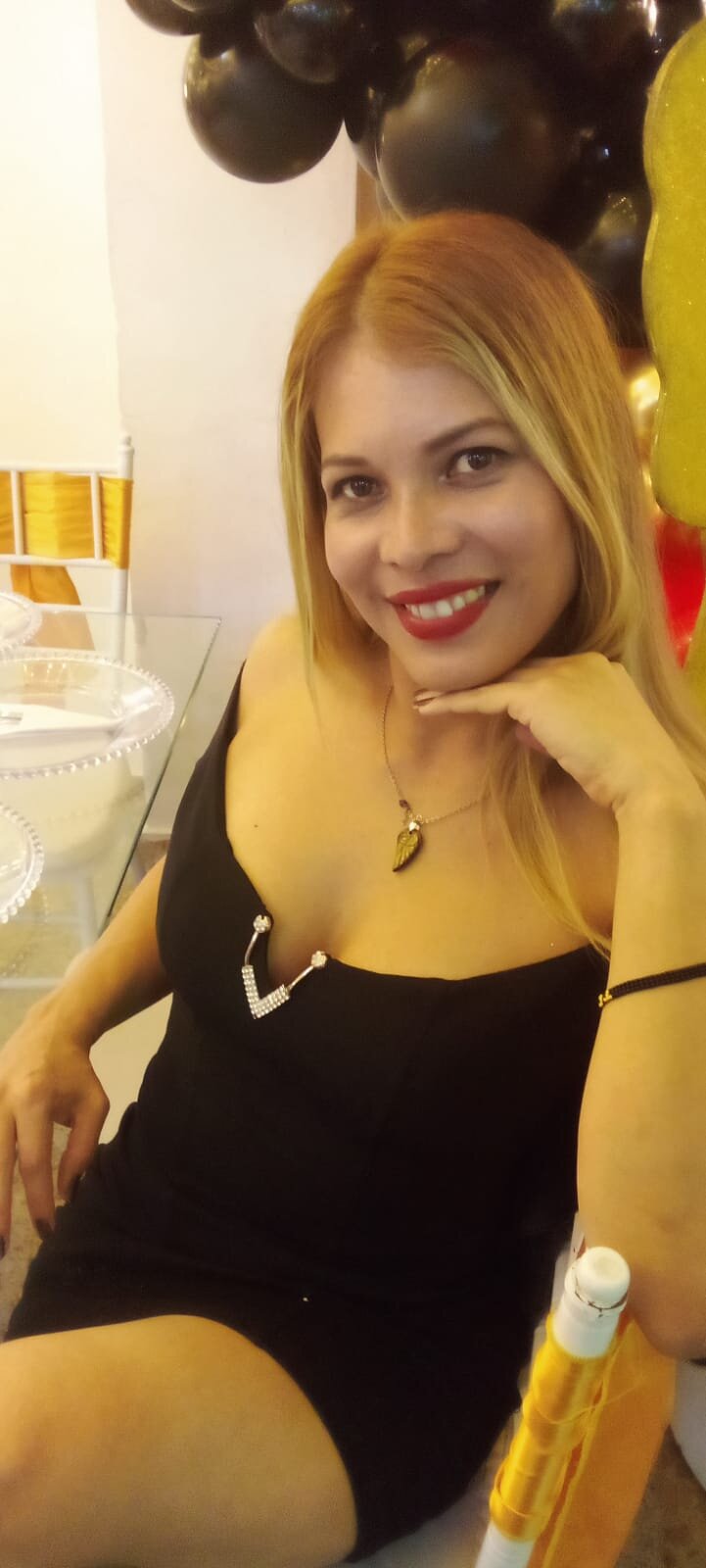 Rebbeca_Roses