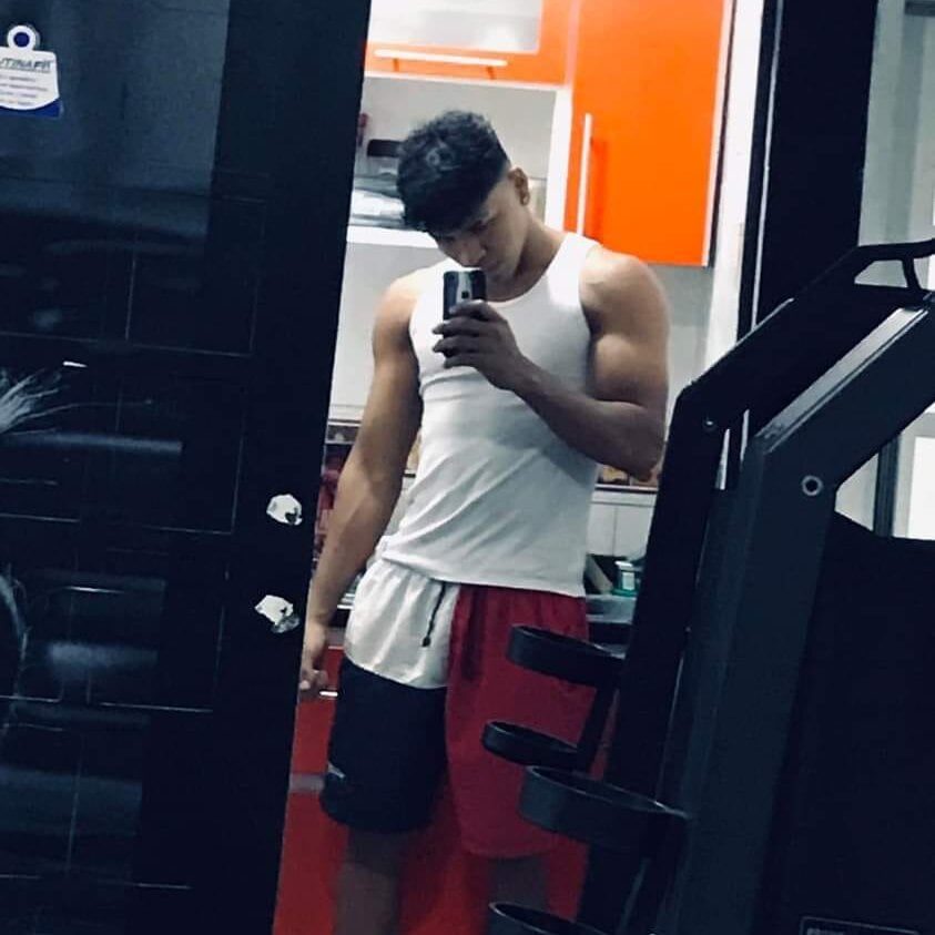 camiloacosta321 from stripchat