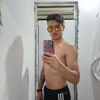Tonycamargo6 Male Blackhair Live Webcam Striptease