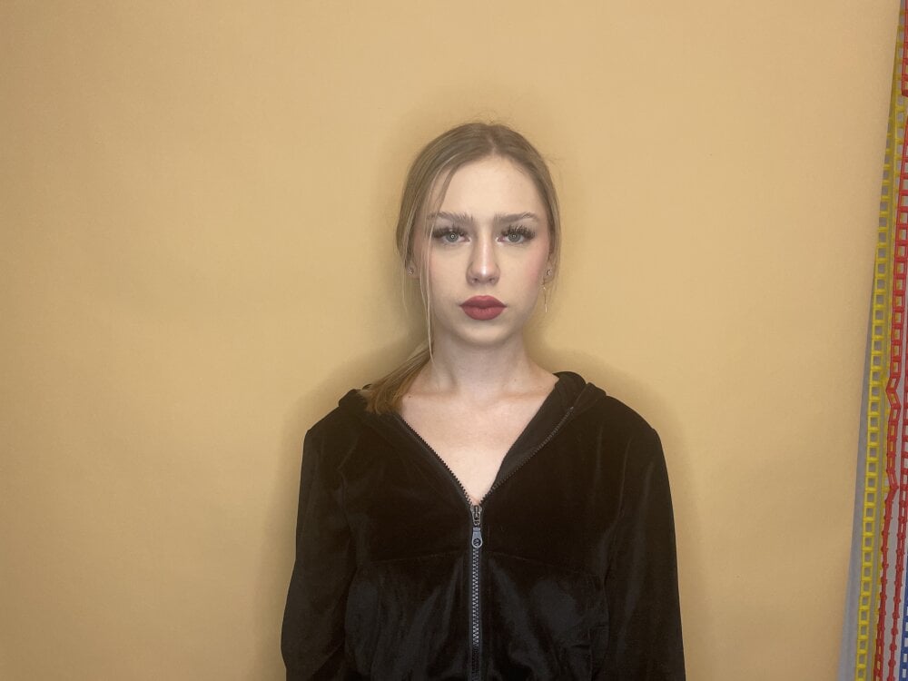 NormaEsse profile