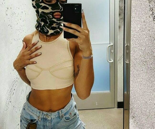 prettie_Zarina Offline XXX-Chat