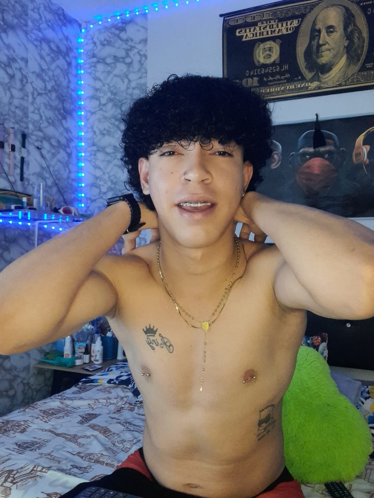 KING_HOT1_