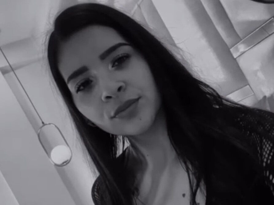 sexcams-joy.com im_helem_ livesex profile in latino cams
