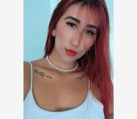 catalina_daniels1's Offline Chat Room