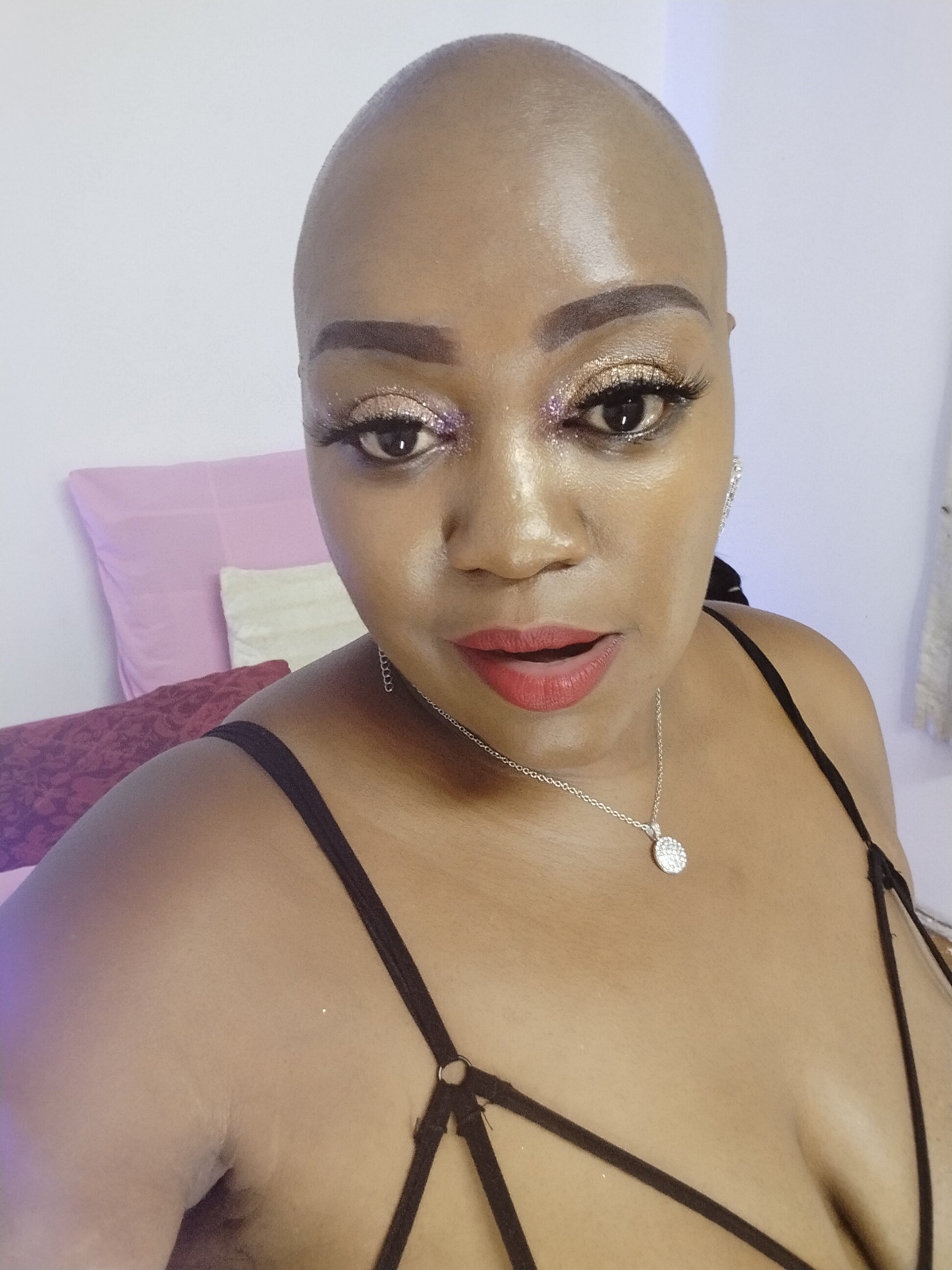 QUEENxJESSI