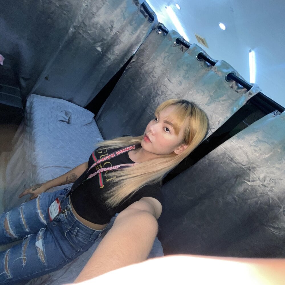 ursexy_trans from stripchat