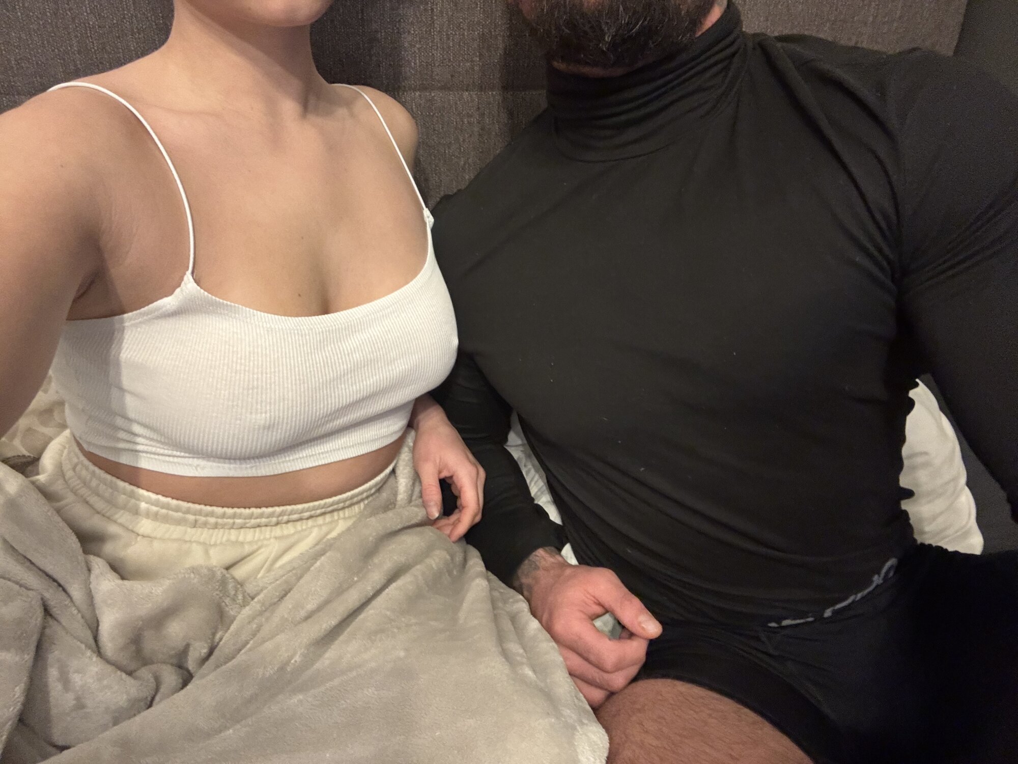 horneycouple05