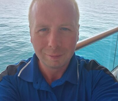 MirkoEF Live Cam and Statistics on UnifiedCams