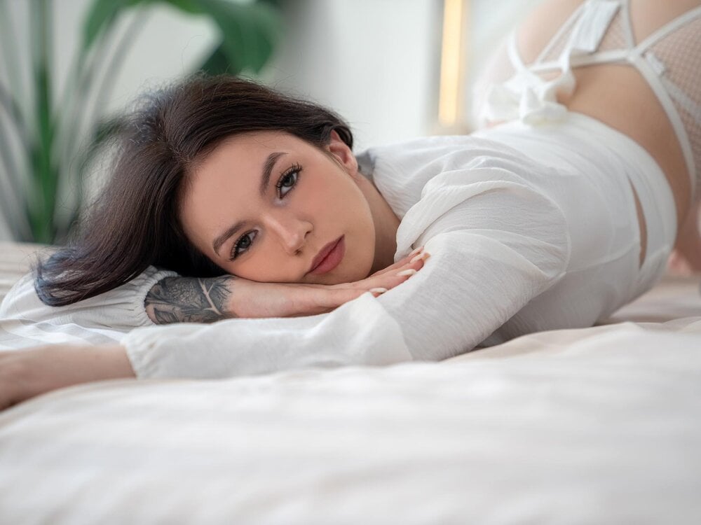 loona_eclipse from stripchat