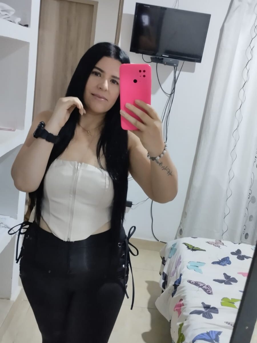 samantagonzalezz profile